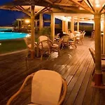 Plaza 3* Плака