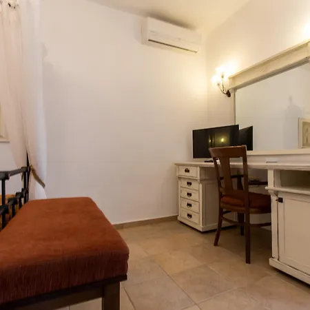 Hotel Plaza Pláka