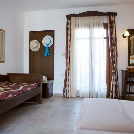 Plaza Hotel Pláka